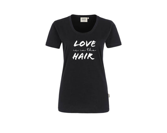 Schwarzes T-Shirt mit (Vorderseite) mit Aufdruck (Schrift) "Love is in the hair".