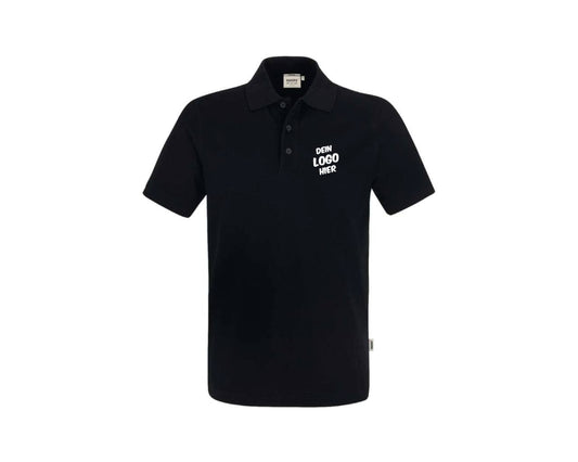 schwarzes Polo-Shirt (Vorderseite) mit weißem Aufdruck auf der linken Brustseite "Dein Logo hier".